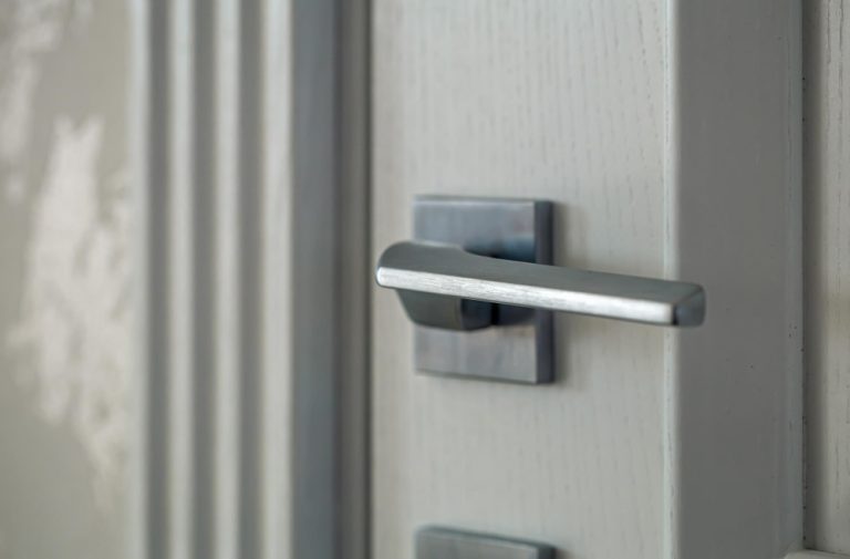 kekurangan smart door