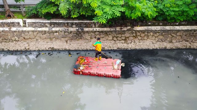 pencemaran sungai