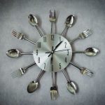 jam dinding unik